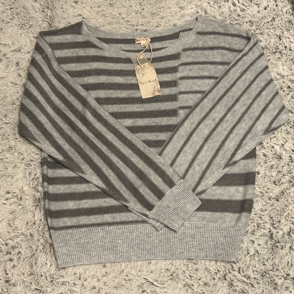 Hem & Thread Gray Striped Women's Sweater